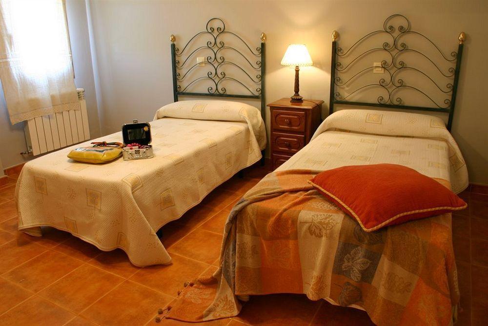 Sierra De Monfrague Apartment ตอร์เรฮอน เอล รูบิโอ ภายนอก รูปภาพ